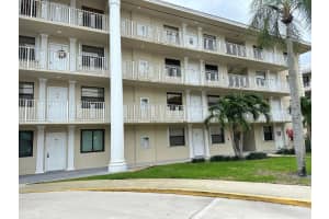 3511 Village Boulevard, West Palm Beach, FL 33409 - MLS#B26008122