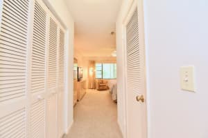 17 Stratford Dr Drive, Boynton Beach, FL 33436 - MLS#B26008154