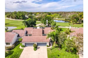 18 Edinburgh Drive, Palm Beach Gardens, FL 33418 - MLS#B26008162