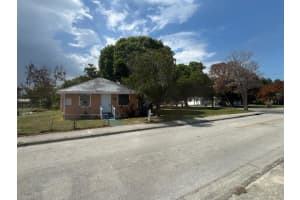 1005 N 14th Street, Fort Pierce, Fl 34950, Fort Pierce