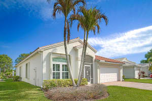 7004 Twin Oaks Circle, Stuart, FL 34997 - MLS#B26008197