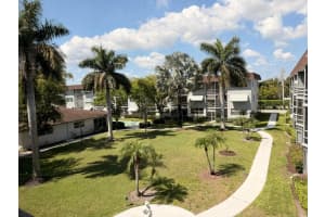 400 10th Street, Deerfield Beach, FL 33441 - MLS#B26008209