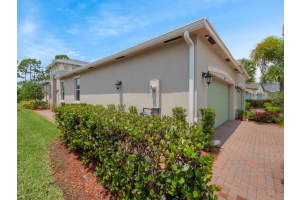 12898 Lake Fern Circle, Port Saint Lucie, FL 34987 - MLS#B26008213