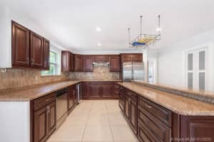 5701 136th Street, Miami, FL 33156 - MLS#B26008216