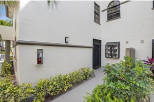 5226 Europa Drive, Boynton Beach, FL 33437 - MLS#B26008226