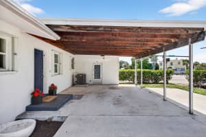 1004 A Street, Lake Worth Beach, FL 33460 - MLS#B26008234