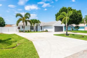 249 Aubudon Avenue, Port Saint Lucie, FL 34984 - MLS#B26008236