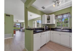 95 Spring Lake Drive, Vero Beach, FL 32962 - MLS#B26008255