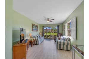 95 Spring Lake Drive, Vero Beach, FL 32962 - MLS#B26008255