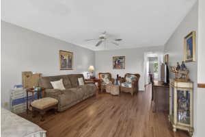 272 Bedford, West Palm Beach, FL 33417, West Palm Beach, FL 33417 - MLS#B26008272