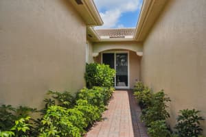 8601 Mangrove, West Palm Beach, FL 33411, West Palm Beach, FL 33411 - MLS#B26008311