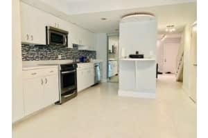 793 1st Way, Deerfield Beach, FL 33441 - MLS#B26008329