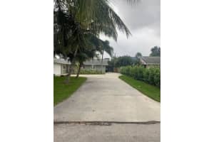 4796 Manatee Terrace, Stuart, FL 34997 - MLS#B26008356