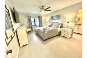 17081 Waterbend Dr Drive, Jupiter, FL 33477 - MLS#B26008364