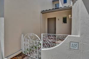 1900 Oceanwalk Lane, Pompano Beach, FL 33062 - MLS#B26008370