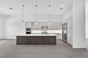 9854 Regency Way, Palm Beach Gardens, FL 33412 - MLS#B26008375