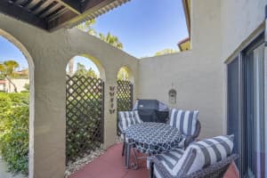 21207 Lago Circle, Boca Raton, FL 33433 - MLS#B26008381