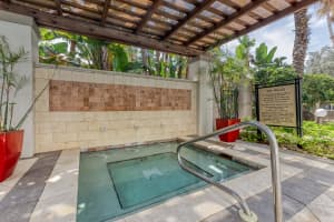 2421 65th Street, Fort Lauderdale, FL 33308 - MLS#B26008410