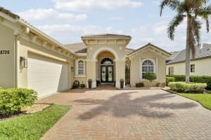 8726 Tompson Point Road, Port Saint Lucie, FL 34986 - MLS#B26008424