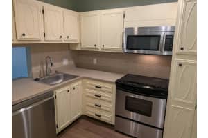 8901 New River Canal Road, Plantation, FL 33324 - MLS#B26008430