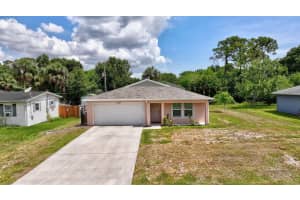 7106 Lakeland Boulevard, Fort Pierce, Fl 34951, Fort Pierce