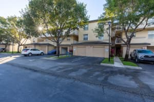 2100 Greenview Shores Boulevard, Wellington, FL 33414 - MLS#B26008501