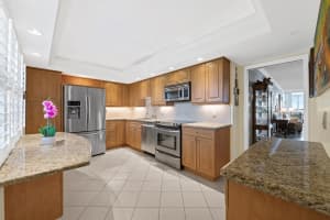 2900 Course Drive, Pompano Beach, FL 33069 - MLS#B26008513