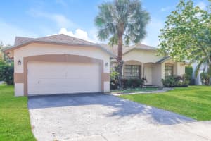 5134 42nd Terrace, Coconut Creek, FL 33073 - MLS#B26008543