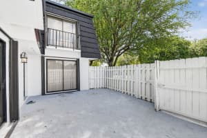 320 Woodland Road, Palm Springs, FL 33461 - MLS#B26008562