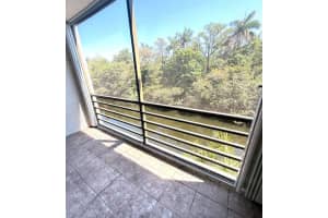 105 Royal Park Drive, Oakland Park, FL 33309 - MLS#B26008579