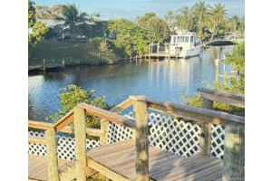 643 Harborview Drive, Port Saint Lucie, FL 34983 - MLS#B26008592