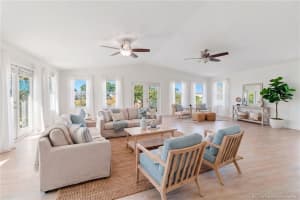 643 Harborview Drive, Port Saint Lucie, FL 34983 - MLS#B26008592