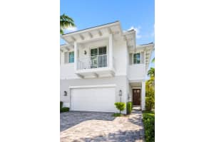 444 Wavecrest Way, Boca Raton, FL 33432 - MLS#B26008633