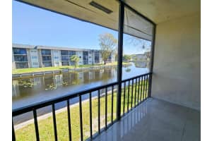 8051 Colony Cir Circle, Tamarac, FL 33321 - MLS#B26008721