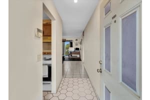 2800 NW 56th A404, Lauderhill, FL 33313, Lauderhill, FL 33313 - MLS#B26008766