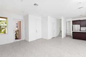 6961 Pines Circle, Coconut Creek, FL 33073 - MLS#B26008779
