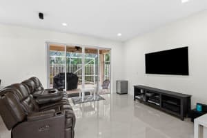 9728 Vineyard Court, Boca Raton, FL 33428 - MLS#B26008806