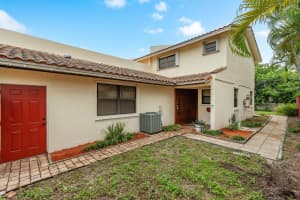 2530 9th Street, Fort Lauderdale, FL 33304 - MLS#B26008866