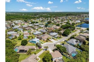 6576 35th Place, Vero Beach, FL 32966 - MLS#B26008877