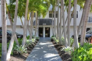 2029 Ocean Boulevard, Fort Lauderdale, FL 33305 - MLS#B26008882