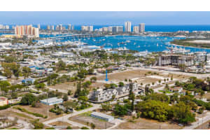 1101 11th Street, Riviera Beach, FL 33404 - MLS#B26008912