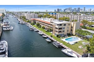 1700 15th Street, Fort Lauderdale, FL 33316 - MLS#B26008921