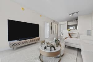 550 Okeechobee Boulevard, West Palm Beach, FL 33401 - MLS#B26008926