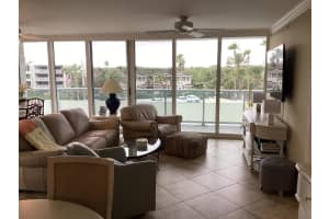 3554 Ocean Drive, Vero Beach, FL 32963 - MLS#B26008969