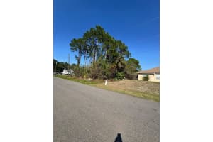 2801 Foxglove Ave Avenue, Palm Bay, FL 32908 - MLS#B26008989