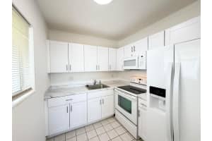 3402 Cynthia Lane, Lake Worth Beach, FL 33461 - MLS#B26008993