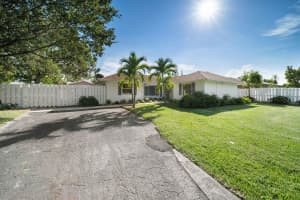 518 Kingbird Circle, Delray Beach, FL 33444 - MLS#B26008994