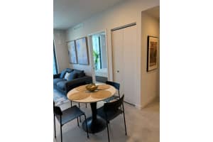 121 5th Street, Miami, FL 33132 - MLS#B26008995