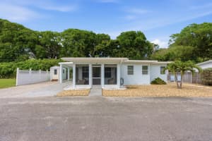 7 Belair Drive, Boynton Beach, FL 33435 - MLS#B26009006