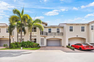 1875 Highland Grove Drive, Delray Beach, FL 33445 - MLS#B26009026